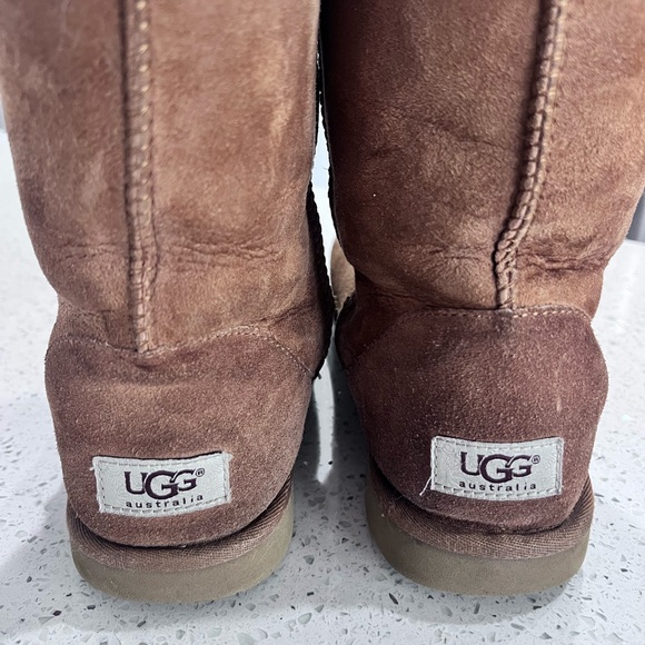 Uggs Classic II Sz women’s 9 Brown Yan Suede Shearling Boots VGUC - Picture 3 of 13